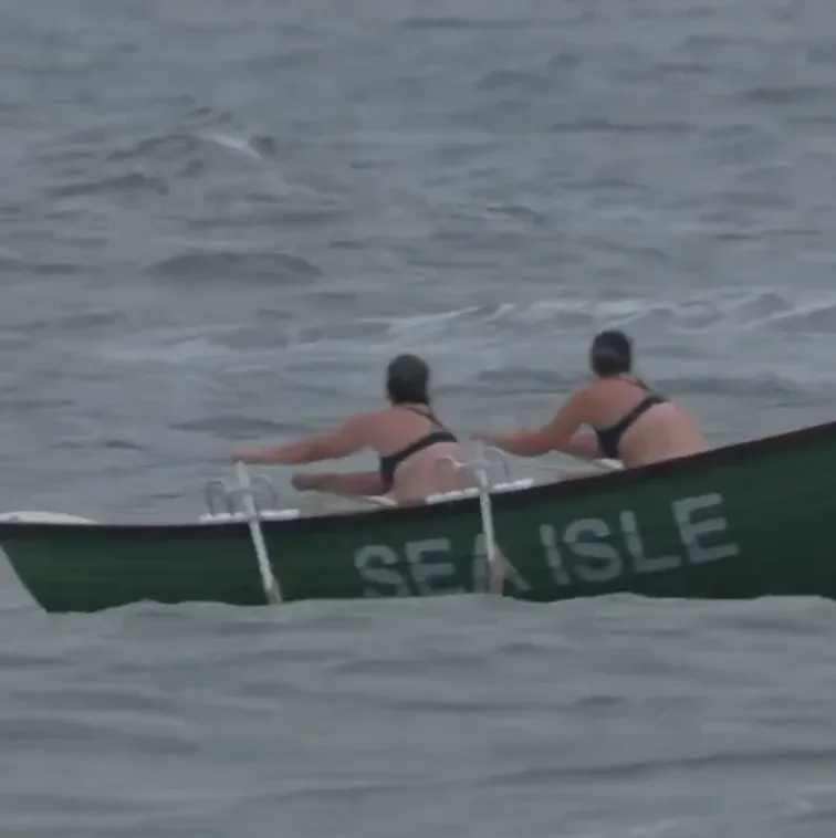 Women rowing boat